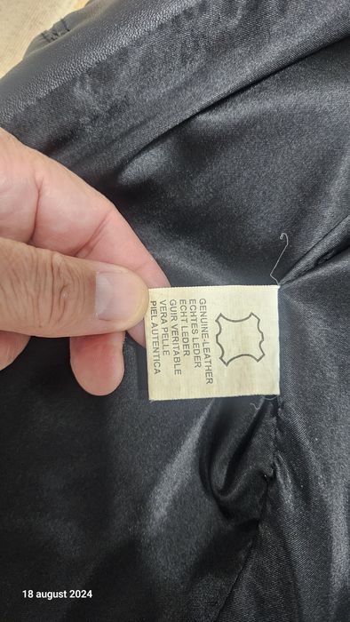 Geaca de piele tip sacou