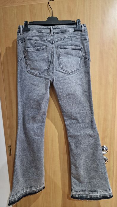 Нови сиви дамски дънки