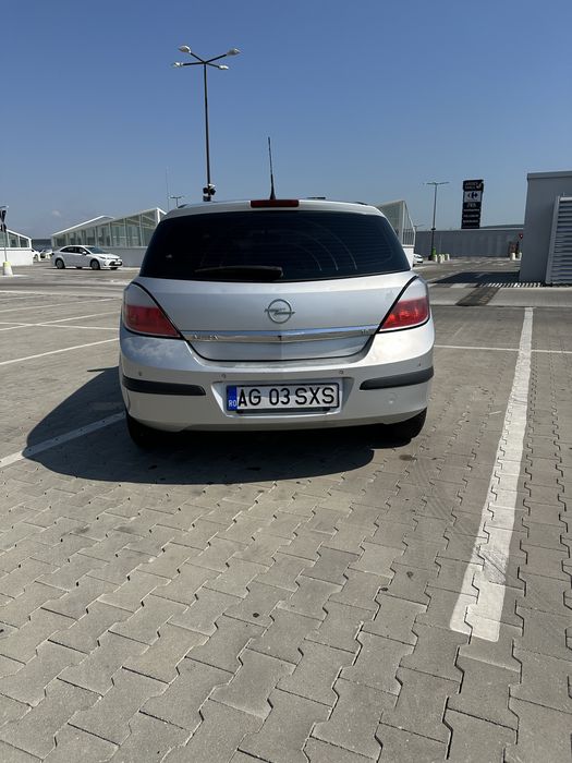 Vand opel astra H 1.6 benzina