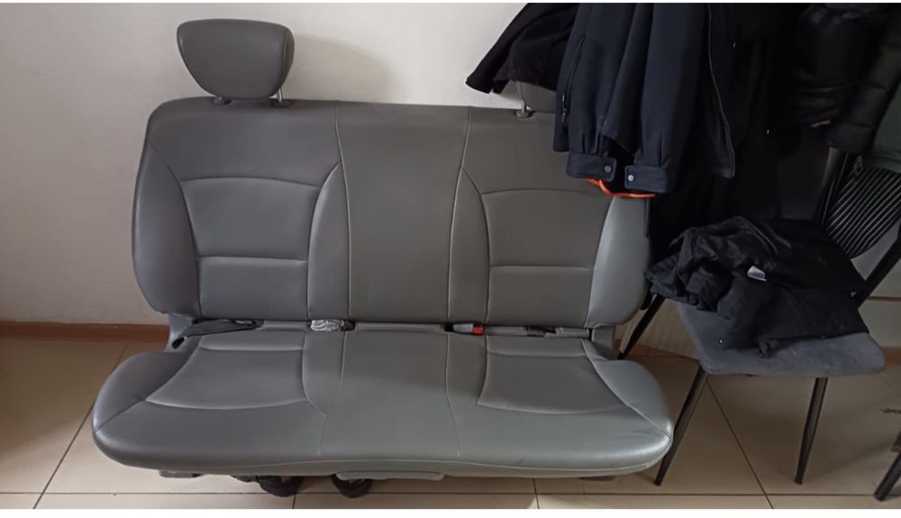 Гранд старекс задний диван