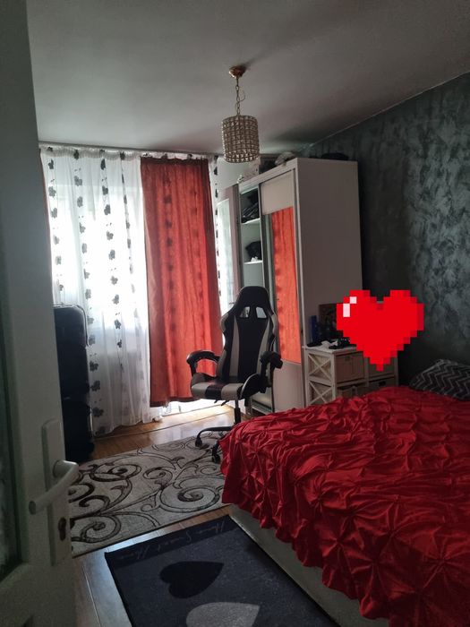 Apartament 3 camere decomandat, etaj 1, zona tineretului