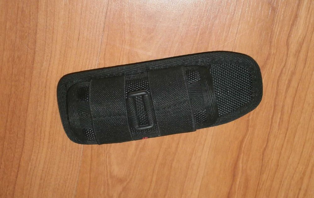 Ultrafire - Toc tactic pentru lanterna cu clip pentru curea rotire 360