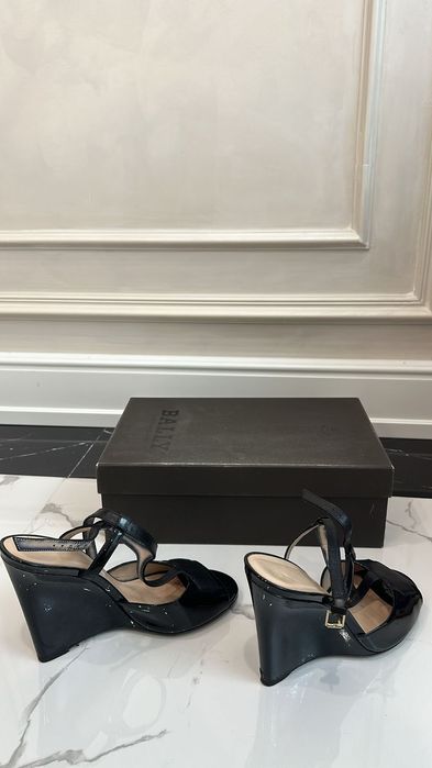 Туфли чёрные Bally