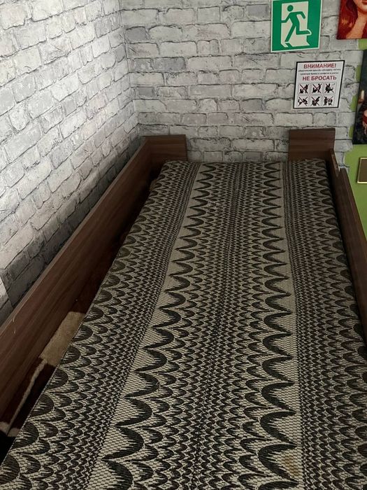 Кровать двухъярусная