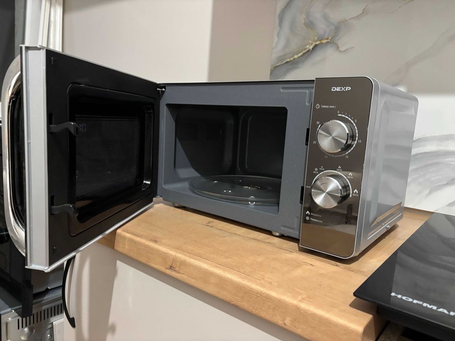 Микроволновка DEXP