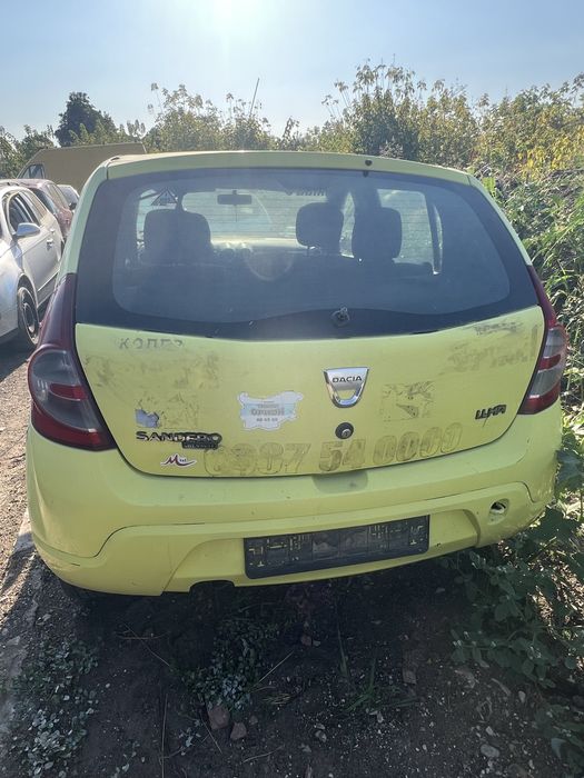 Dacia Sandero 1.4 НА ЧАСТИ