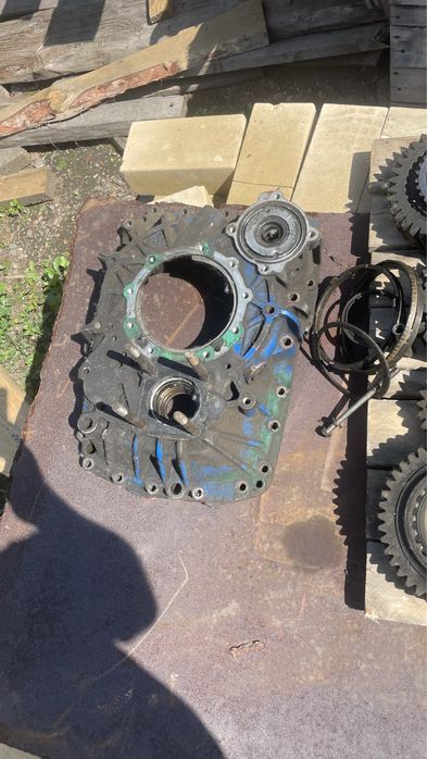 Пподам запчасти на коробку ZF16. 151