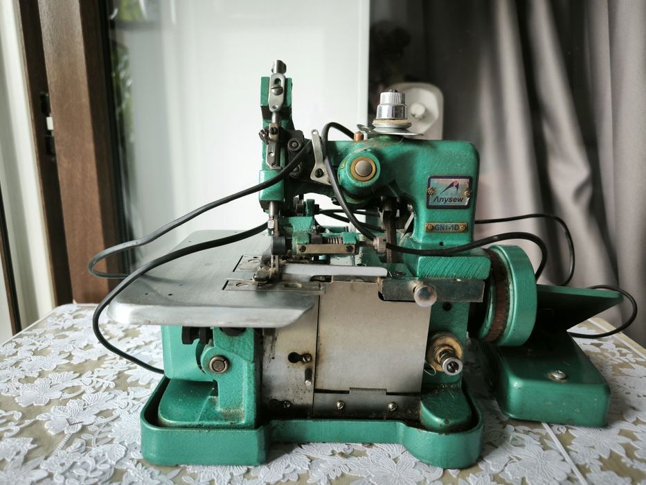 Оверлок бытовой GN1-1D