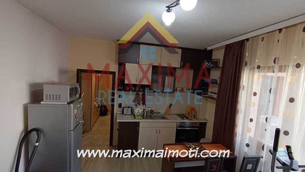 Продава се Двустаен апартамент в Пловдив, Тракия - 45 кв.м за 1818 €/кв.м - Снимка #1