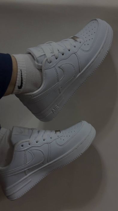 Кроссовка Air force