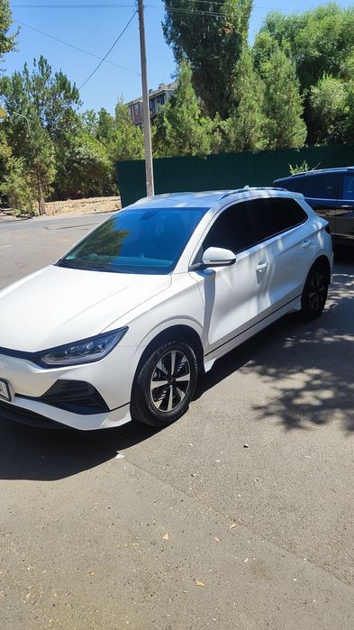 Pradayotsa E2 kraska chistaya v harowem sostayaniye