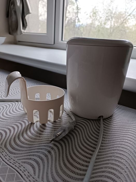 Подогреватель для детских бутылочек