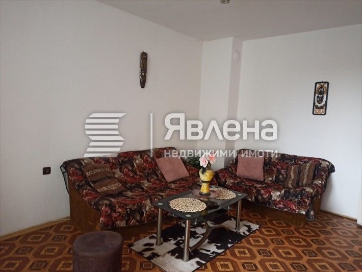 Продава се Многостаен апартамент в Бургас, Възраждане - 105 кв.м за 2858 €/кв.м - Снимка #8