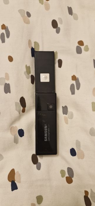 Мобилен телефон Samsung SHG F210