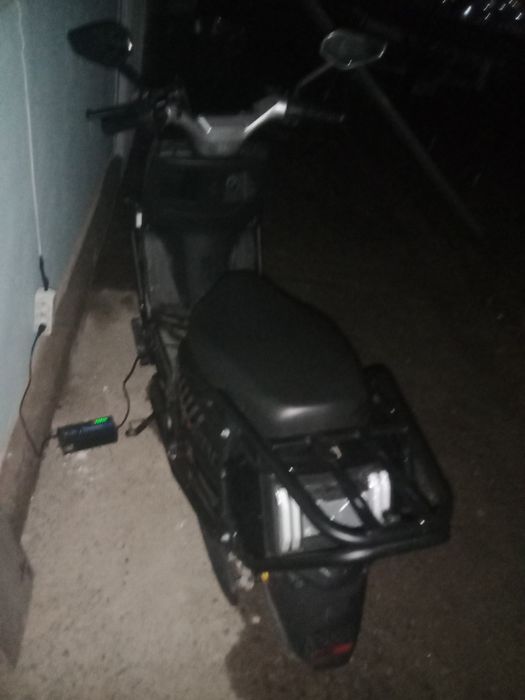 Skuter 100% garantiya sastaniyasi tiniq