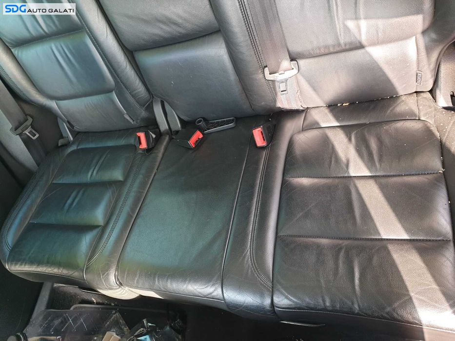 Bancheta Spate Sezut cu Spatar Piele Volkswagen Tiguan NFL Non Facelift 2007 - 2015 [C9066]