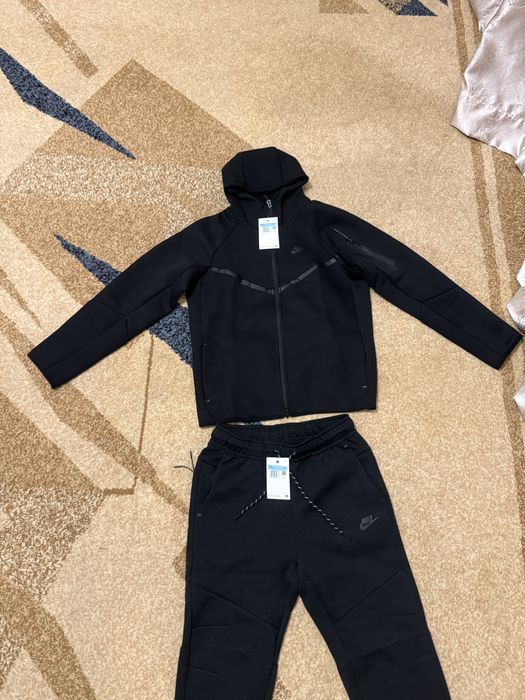 Спортивный костюм nike