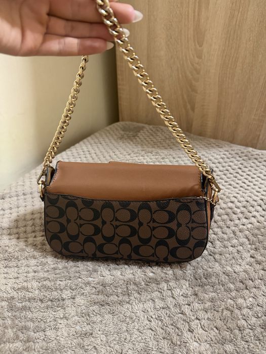 Чанта за рамо Coach