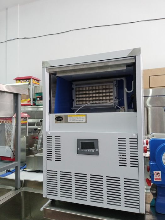 Льдогенератор Aristarco CP 25.6 (Италия)