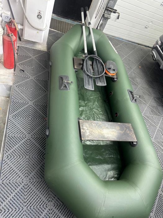 Продам лодку Акваоптима