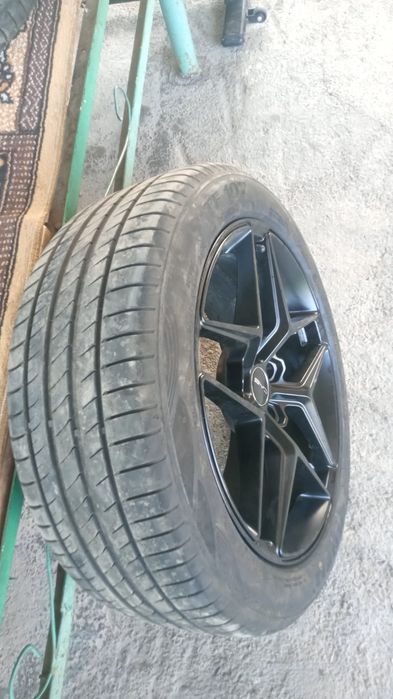 Диск шина 245/45/R18
