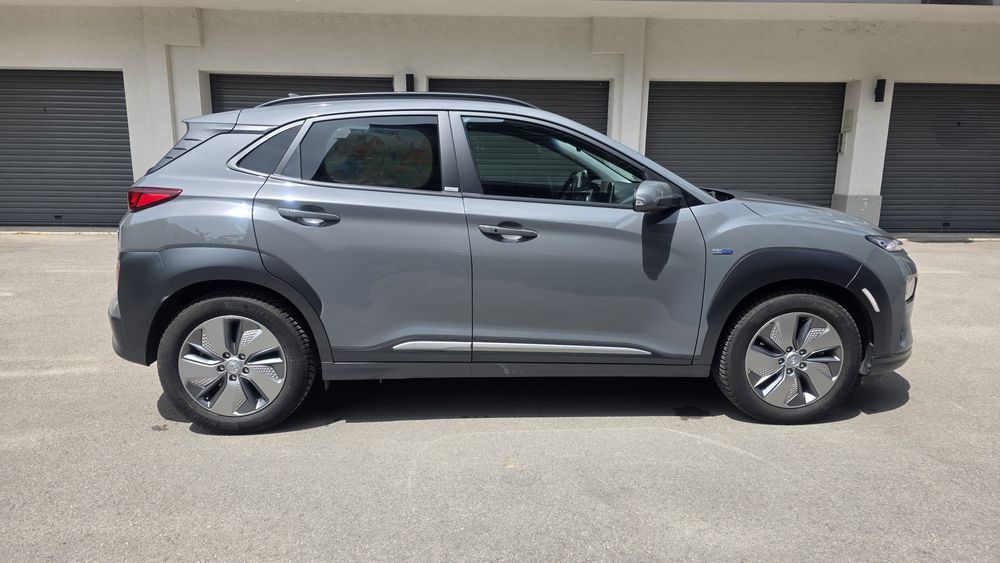 Hyundai Kona EV 39kW