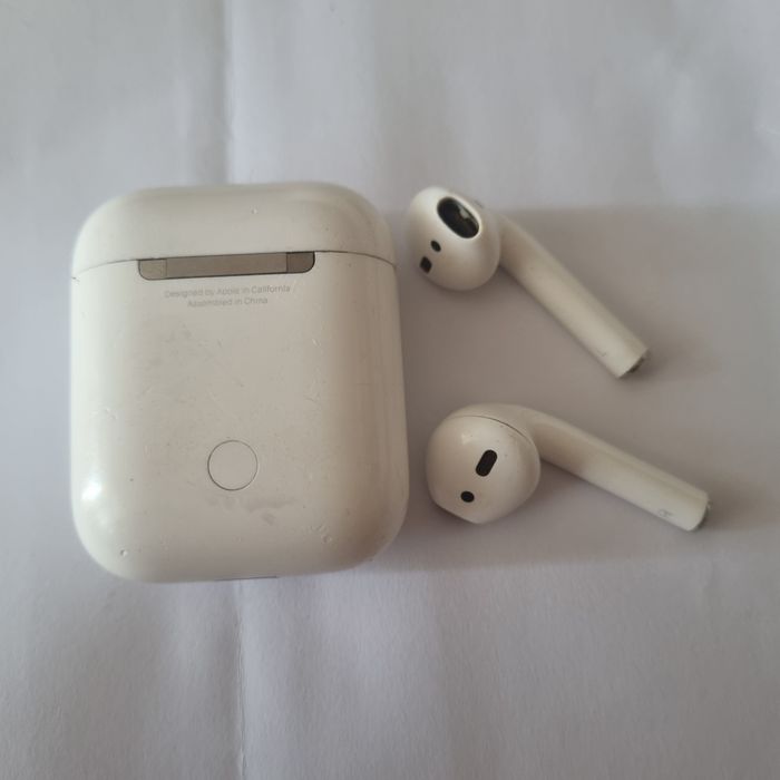 Vand Apple AirPods gen2