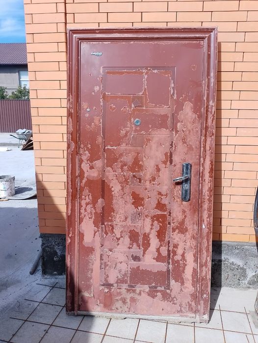 Железная дверь в хор состояний