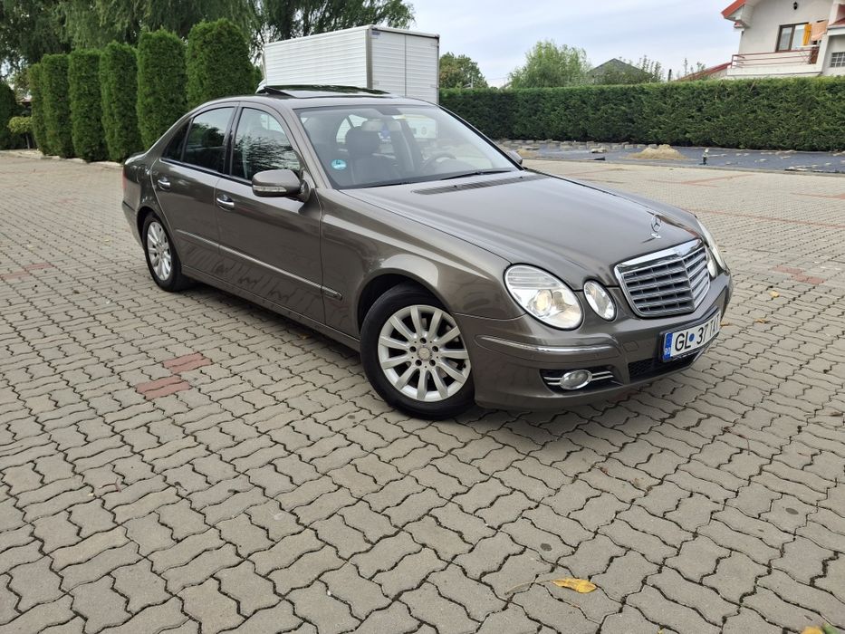 Mercedes benz w211