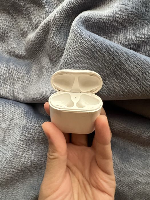 Airpods 1 футляр, оригинал