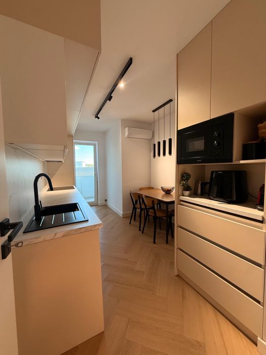 Inchiriez Apartament 2 camere decomandat, Elite City, in zona  Marasti / Iris, langa Terapia