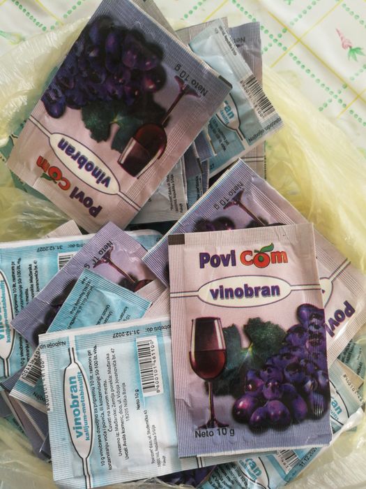 Vinobran praf de limpezire a vinului Import Serbia