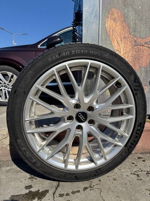 Jante originale Audi R19 + Anvelope Vara Kumho Ecsta PS71