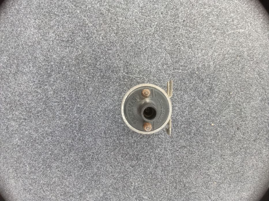 Бабина Жигули сотилади.