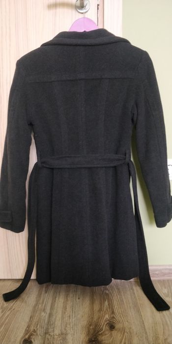 Дамско Вълнено палто с висока яка