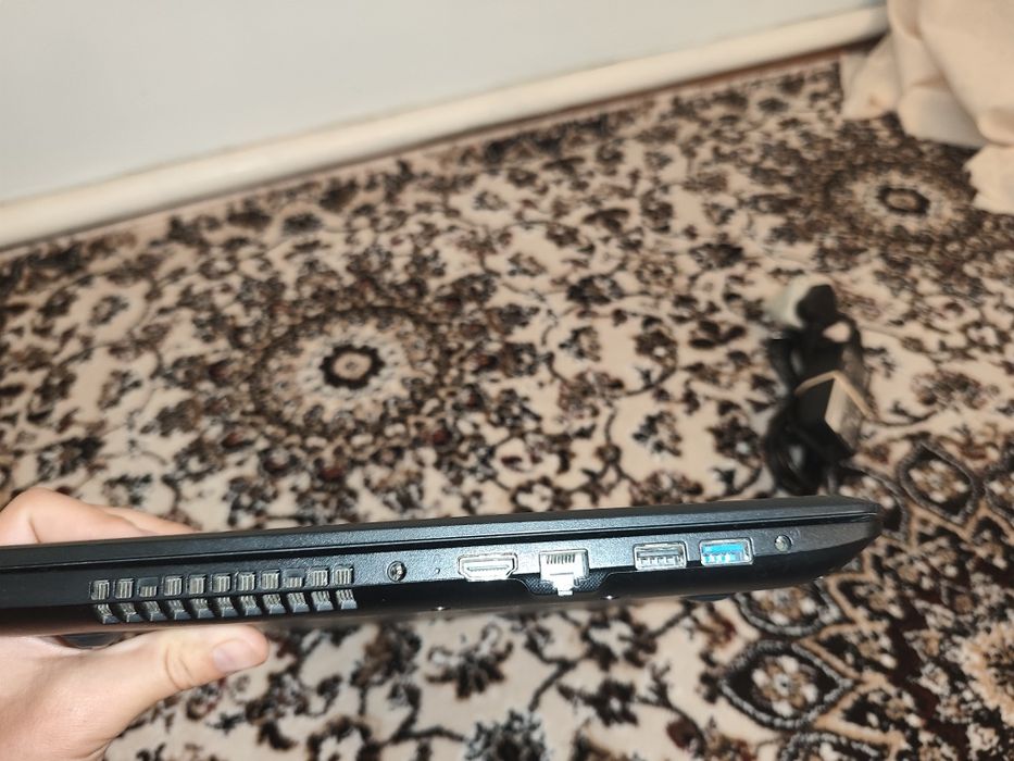 Lenovo Noutbuk, ideaPad 2016, Amd A8, 4-GB Azu, 250 GB HDD, Windows 8