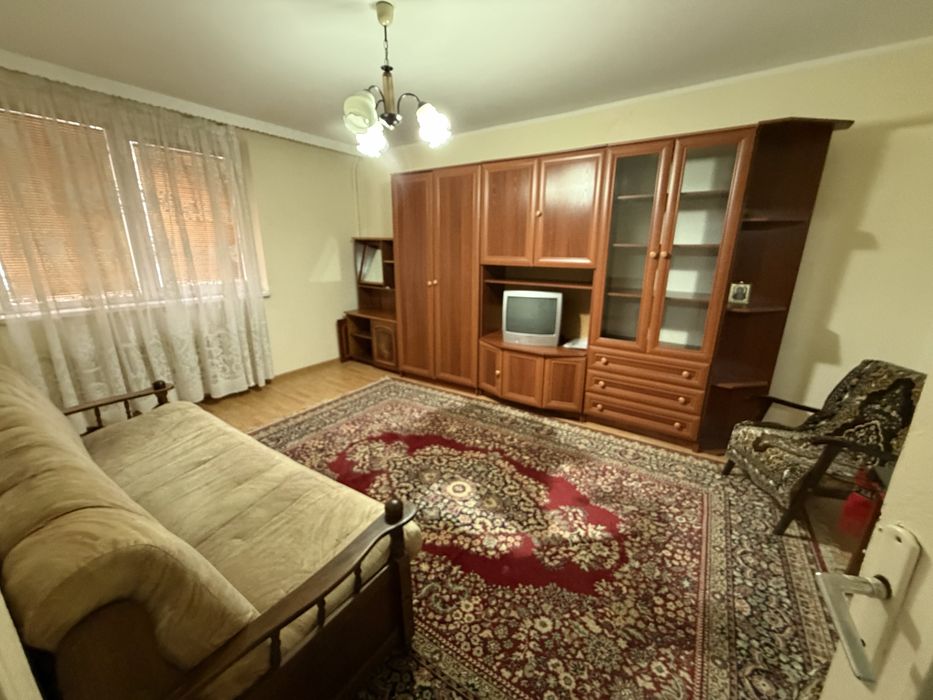 Inchiriez apartament 1 camera Precista