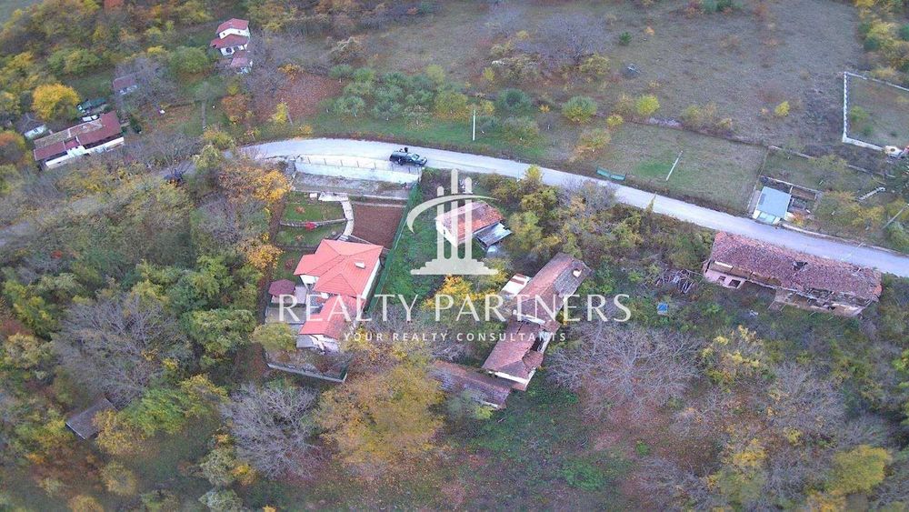 Къща до Земенския манастир – или Ваканционен Дом!