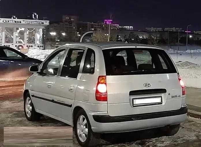 Хендай матрикс (Hyundai Matrix) 2004 года