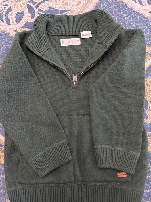 Рубашки, свитера в идельном состоянии