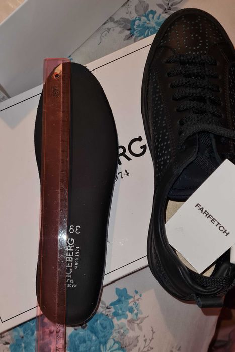 Сникърси ICEBERG 39 номер