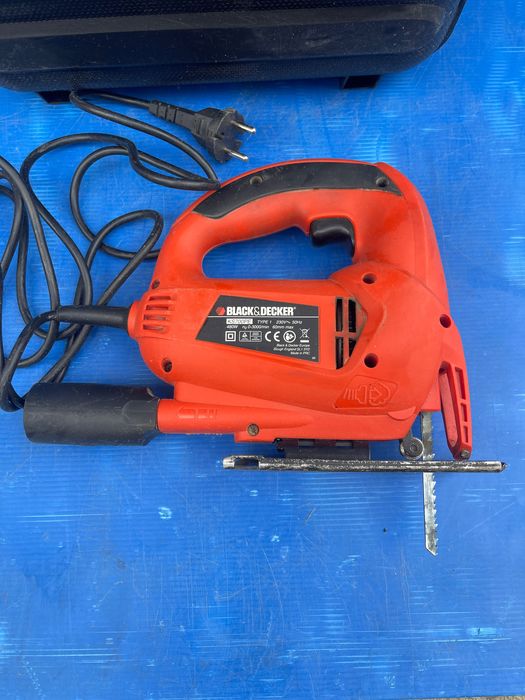 Fierăstrău pendular Black&Decker original
