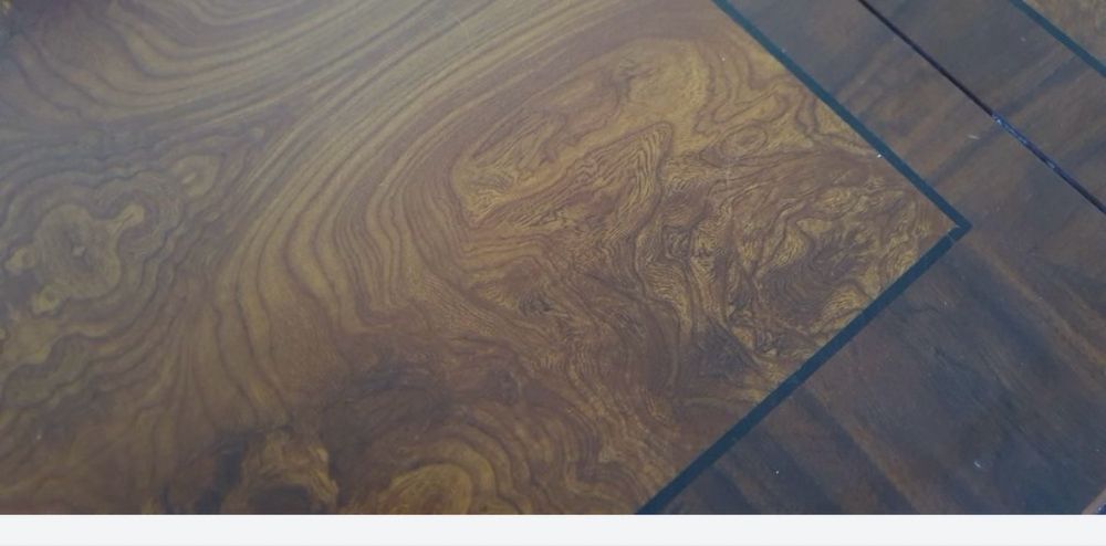 продам стол для гостинной и зала б/у