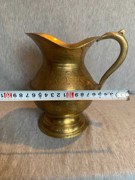 стари месингови кани купи вази