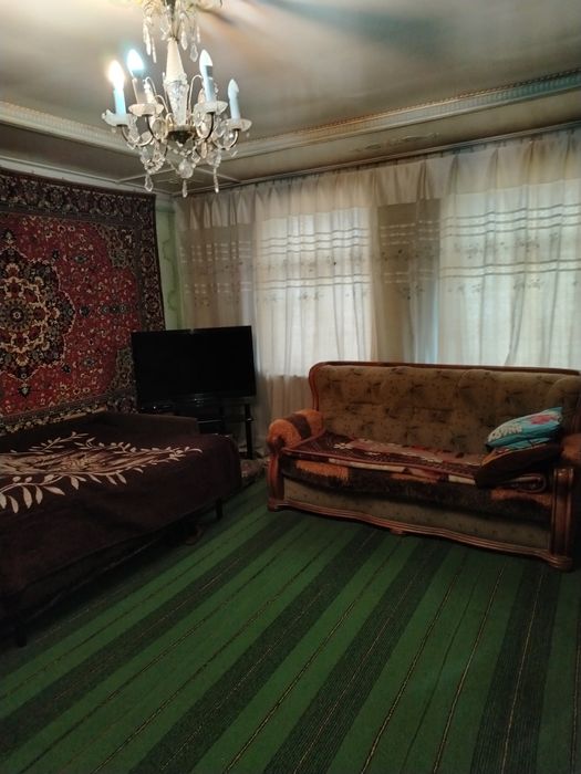 Продаю свой дом. Мирзо-Улугбекский район. Столько-4 сотки земли.