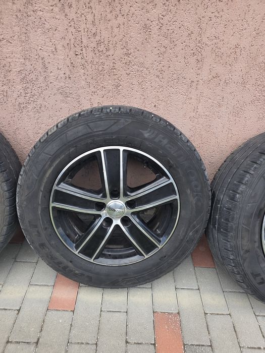 Set roti pe 16, jante Dezent, cauciucuri vara Hankook Vantra LT R16C