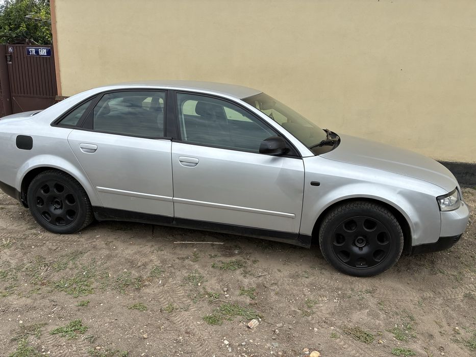 Audi A4 benzina 2003