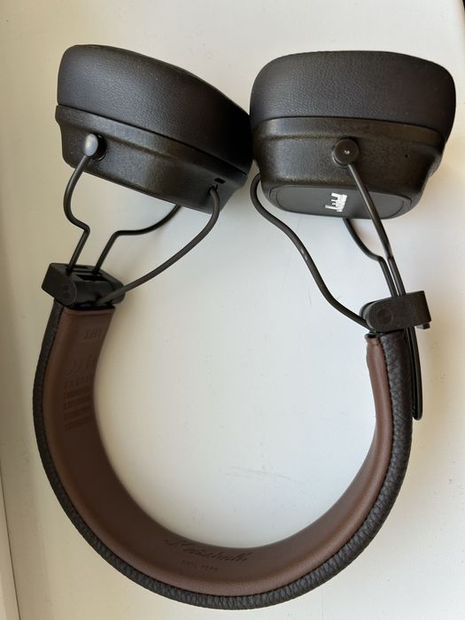 продам наушники Marshall major 4