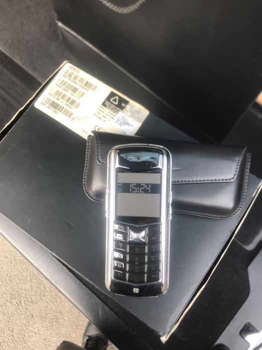 Продам  Vertu  почти новую