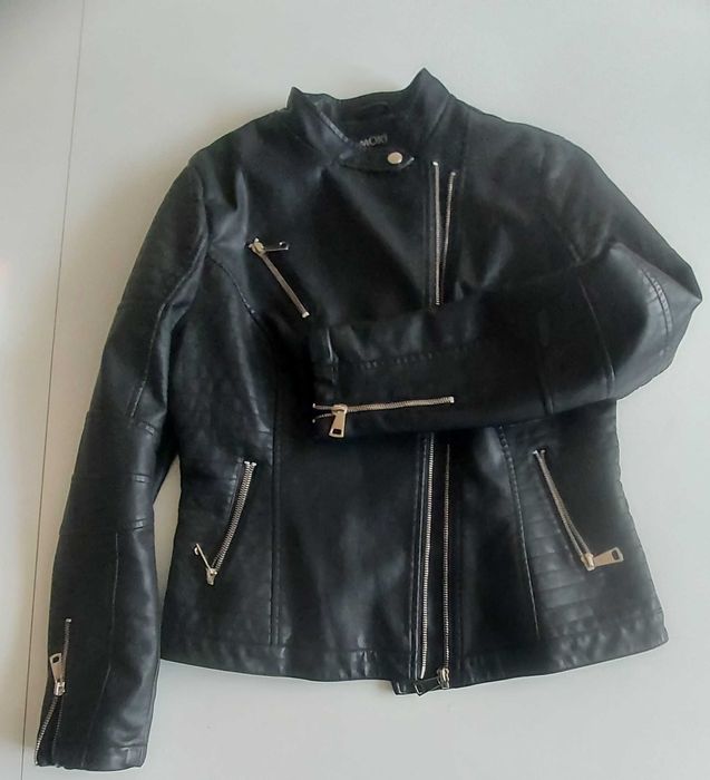 Дамско кожено яке